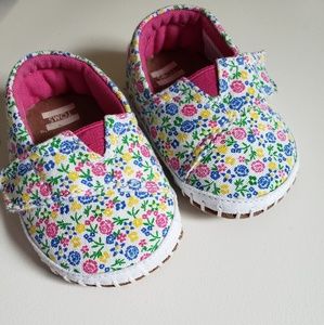 Infant Toms